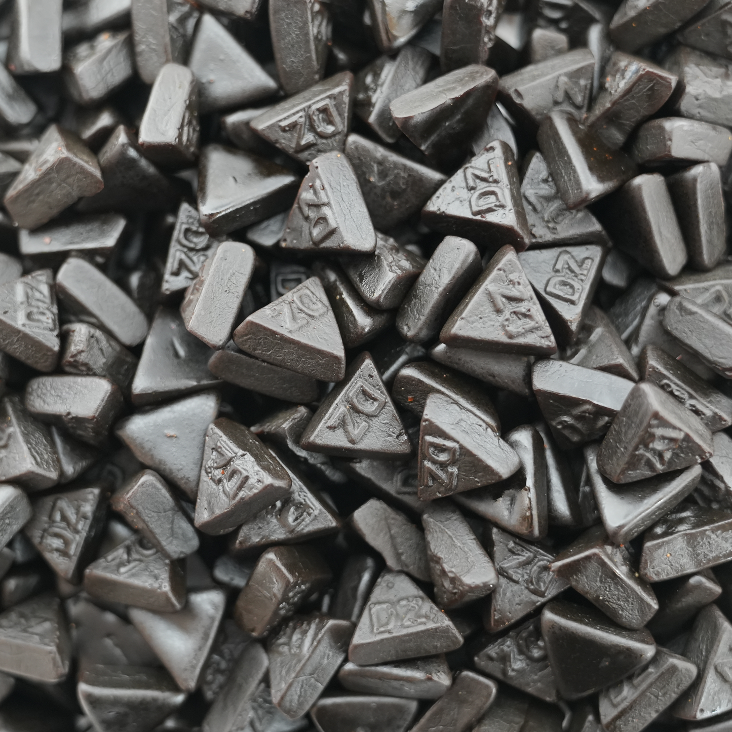 Meenk Double Salt Liquorice Triangles Dubbel Zoute Driehoekjes Dutch
